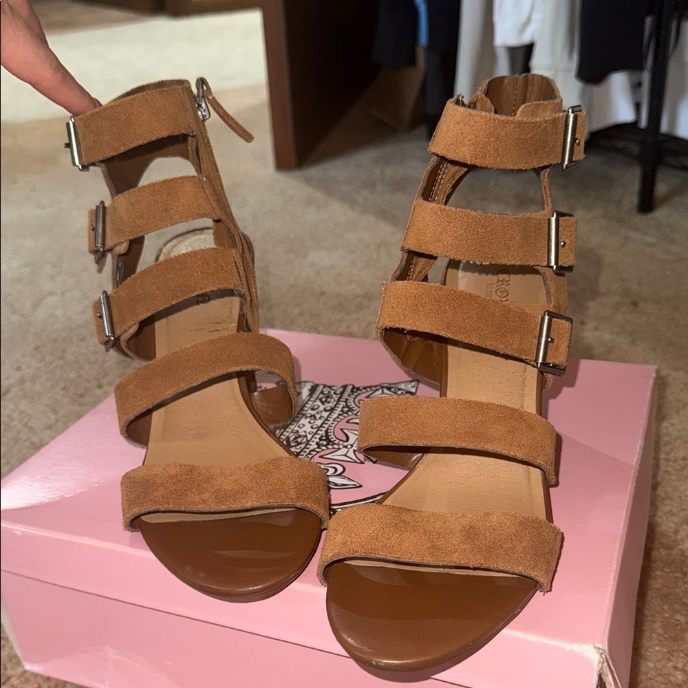 Crown Vintage Tan Strappy Sandals